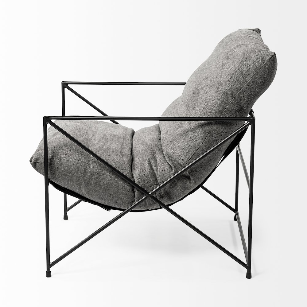 Leonidas 28.5L x 29.5W x 34.0H  Grey Fabric Wrap Black Metal Frame Accent Chair. Picture 3