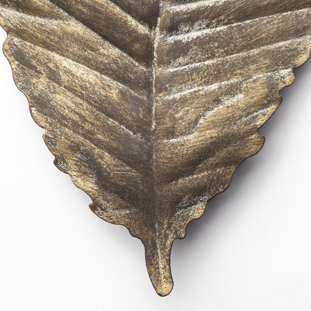 Brattea 14H Medium Metal Leaf Wall Art. Picture 5