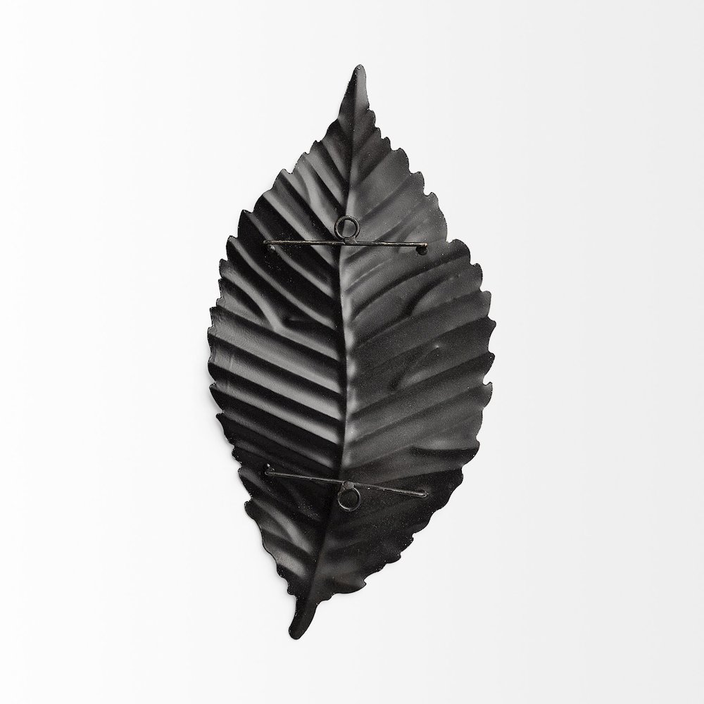 Brattea 14H Medium Metal Leaf Wall Art. Picture 6