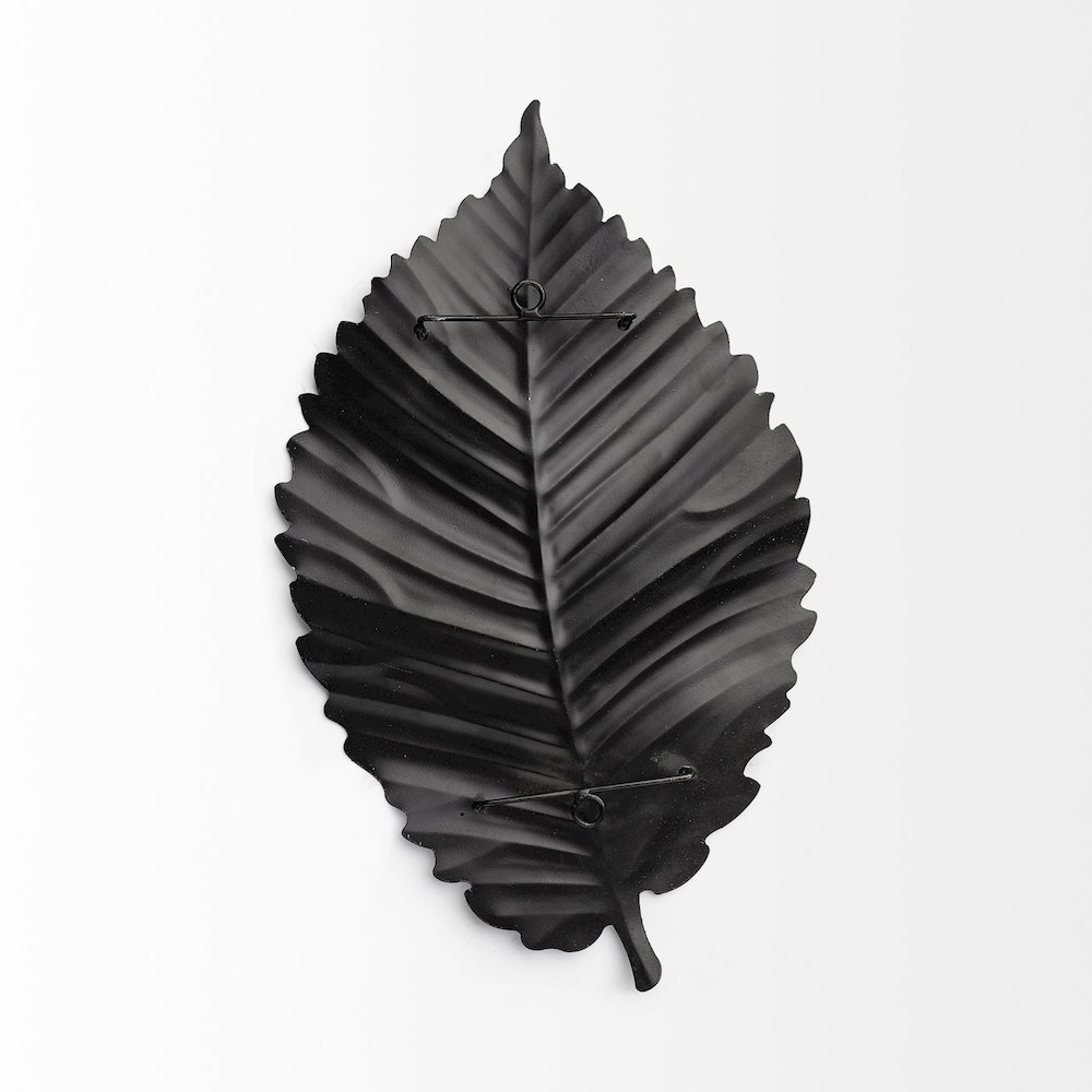 Brattea 16H Large Metal Leaf Wall Art. Picture 6