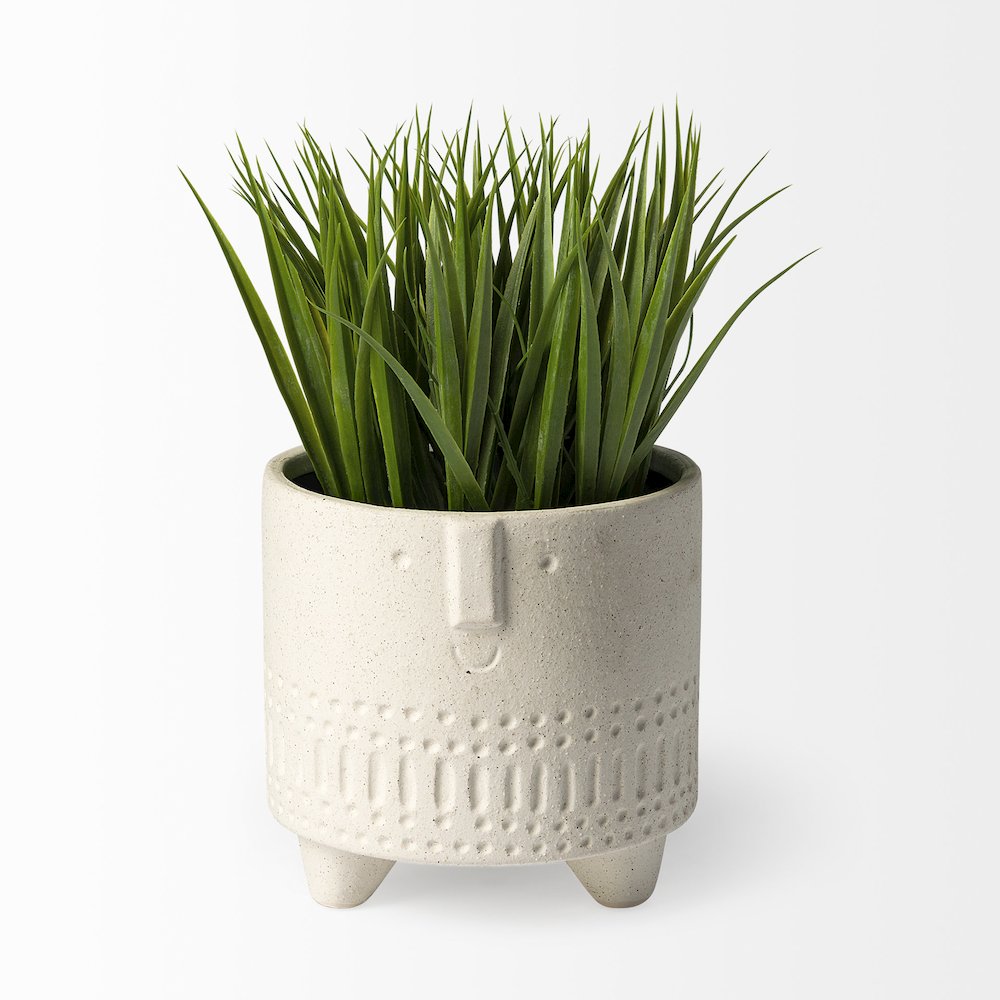 Jacob I Short White Ceramic Smiling Face Vase. Picture 6