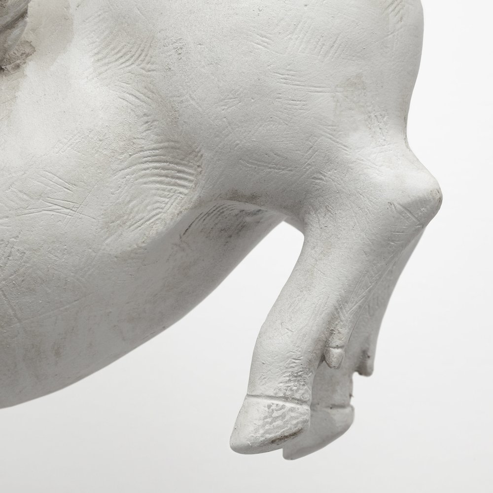 Hogbadi Set of 2 White Flying Pigs. Picture 7