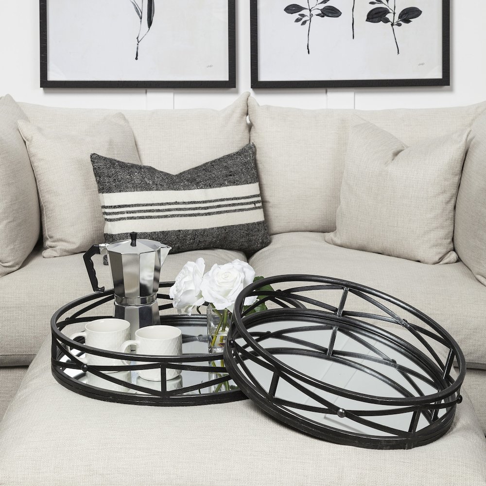 Piers (Set of 2) Black Metal Mirrored Round Trays. Picture 8
