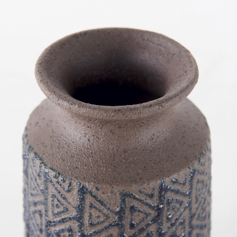 Sefina II Medium Brown/Black Patterned Ceramic Vase. Picture 4