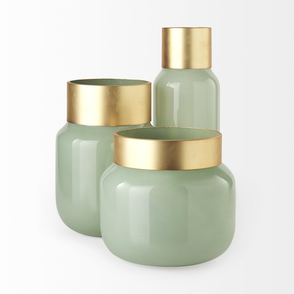 Minty Medium 8.7L x 8.7W x 12.4H Green Glass Vase W/Matte Gold Metal Neck Cuff. Picture 2