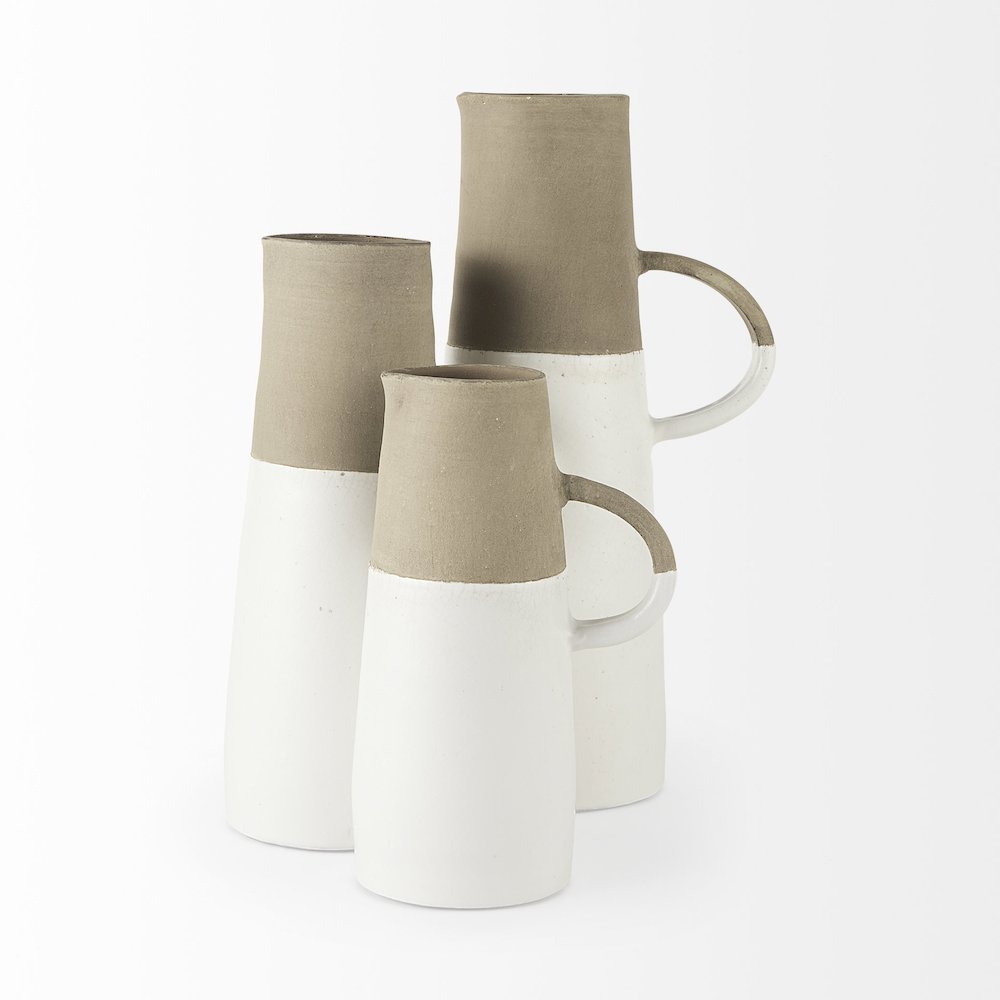 Garand Medium 15H Two-Toned White Natural Ceramic Jug. Picture 6