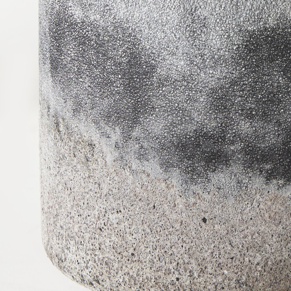 Squally 6.0L x 6.0W x 6.4H Black/Brown Glass Ombre Textured Small Vase. Picture 5