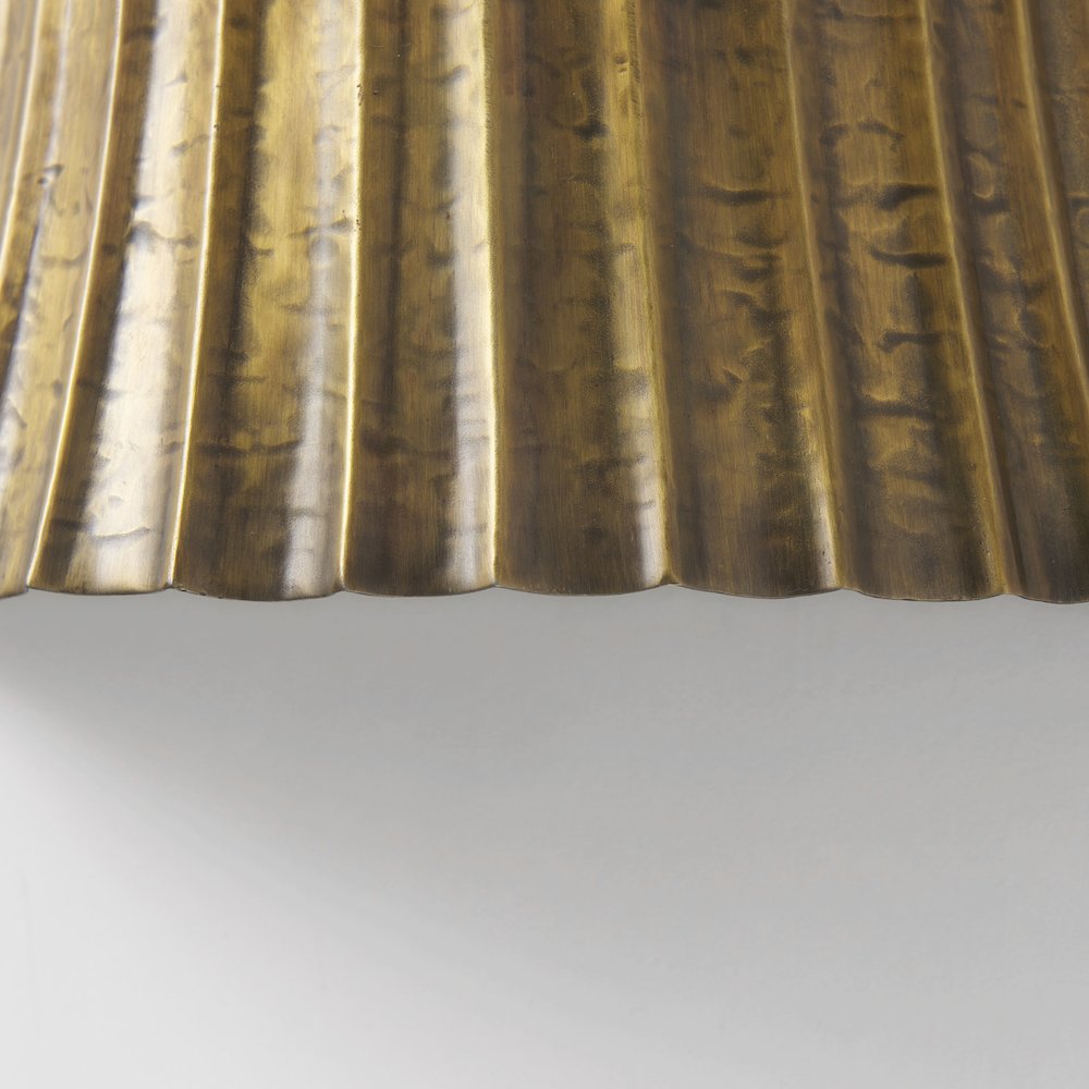 Letitia 10.5L x 5.5W x 11.0H Gold Hammered Metal Fan Wall Sconce. Picture 5