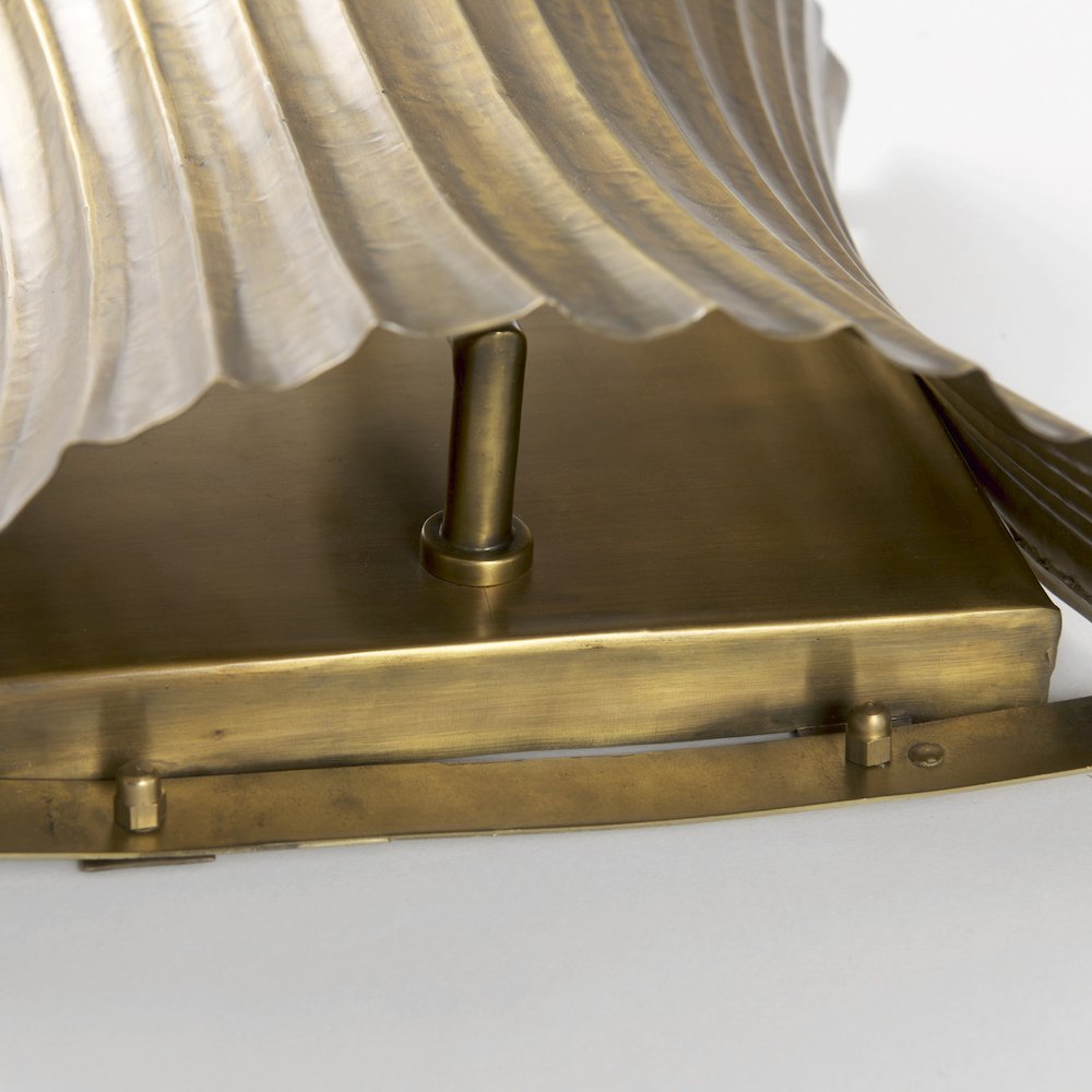 Letitia 10.5L x 5.5W x 11.0H Gold Hammered Metal Fan Wall Sconce. Picture 6
