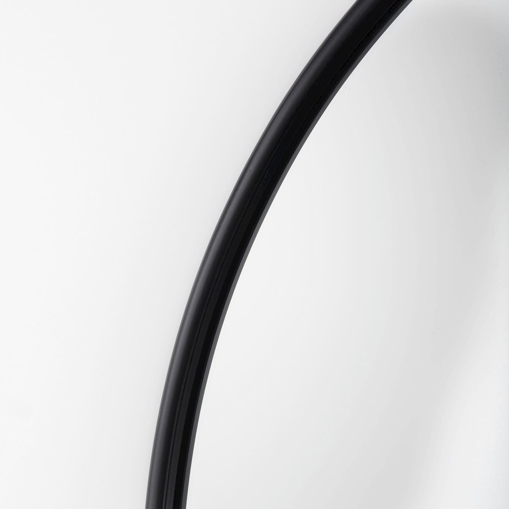 Sadie 36.0L x 2.0W x 76.0H Black Metal Rounded Arch Floor Mirror. Picture 2