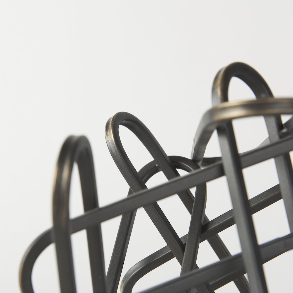Henderson 12.2L x 9.1W x 9.1H Black Metal Paperclip Decorative Object. Picture 6