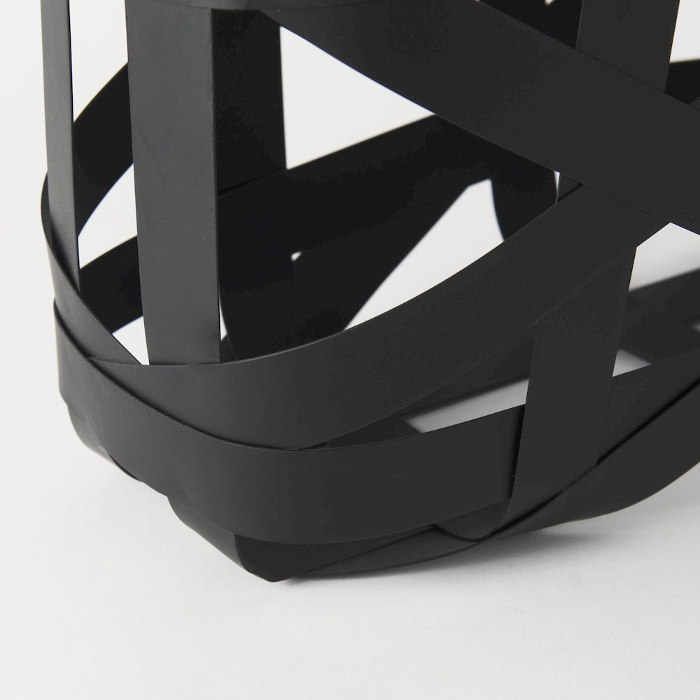 Tyrell (Set of 2) 23L x 11W; 18L x 8W Black Iron Metal Baskets. Picture 7
