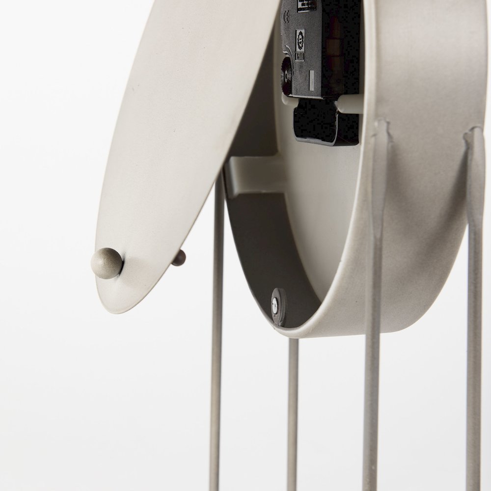 Aurus Matte Gray Metal Table Clock. Picture 6