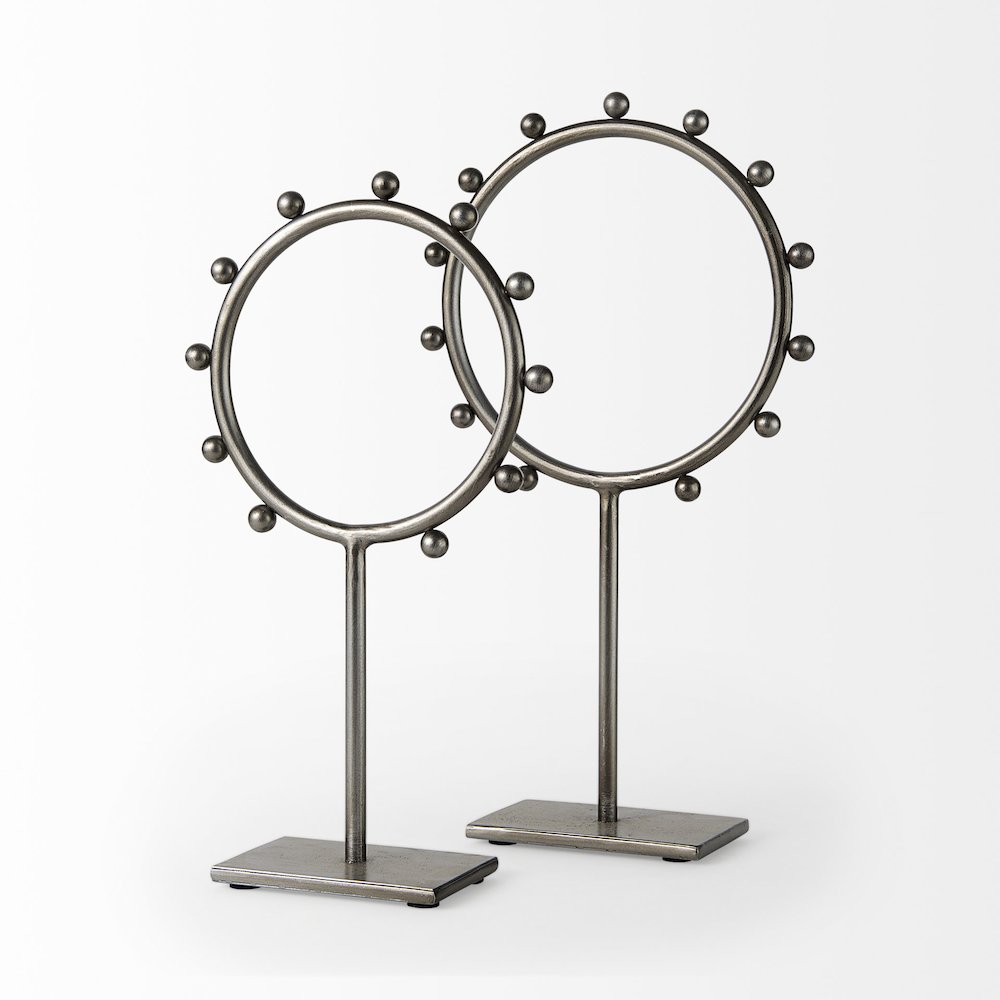 Elio 7.5L x 3.0W x 13.2H Small Studded hoop object. Picture 4