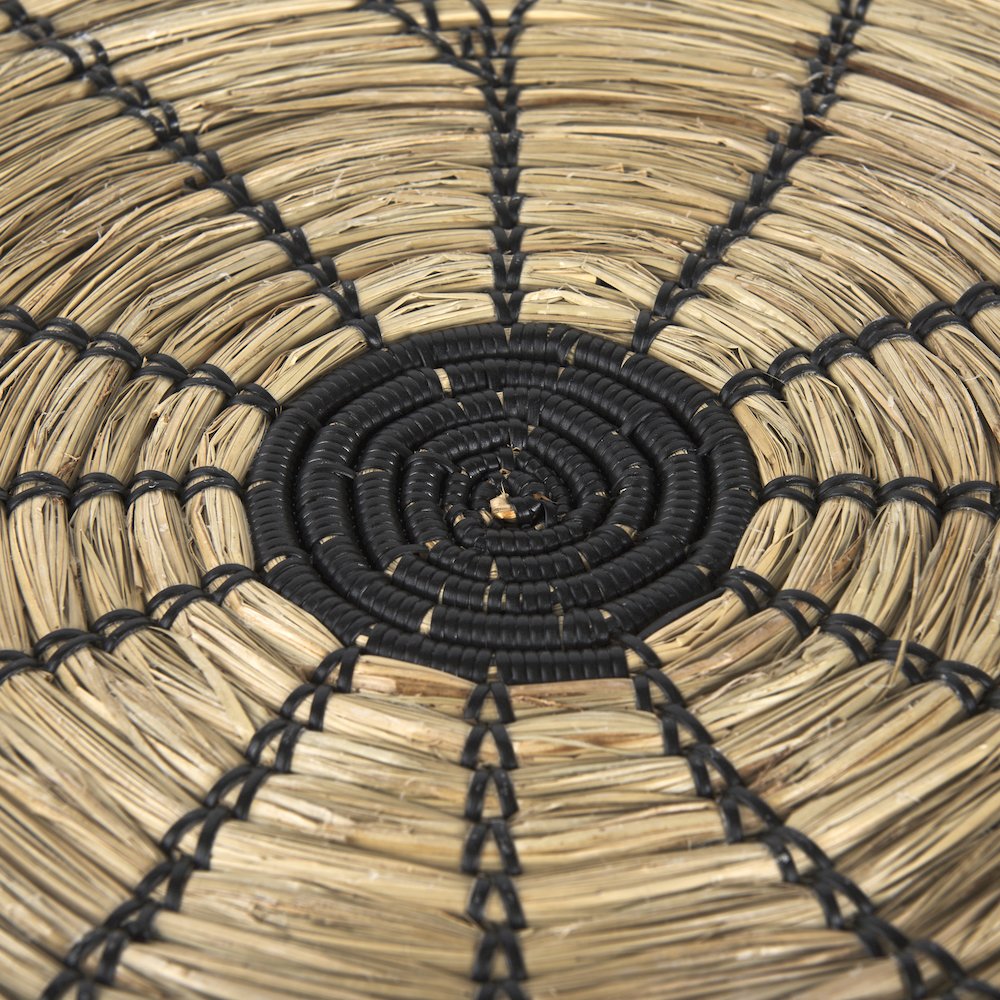 Light Brown Seagrass W/Black String Round Wall Hanging Plate. Picture 6