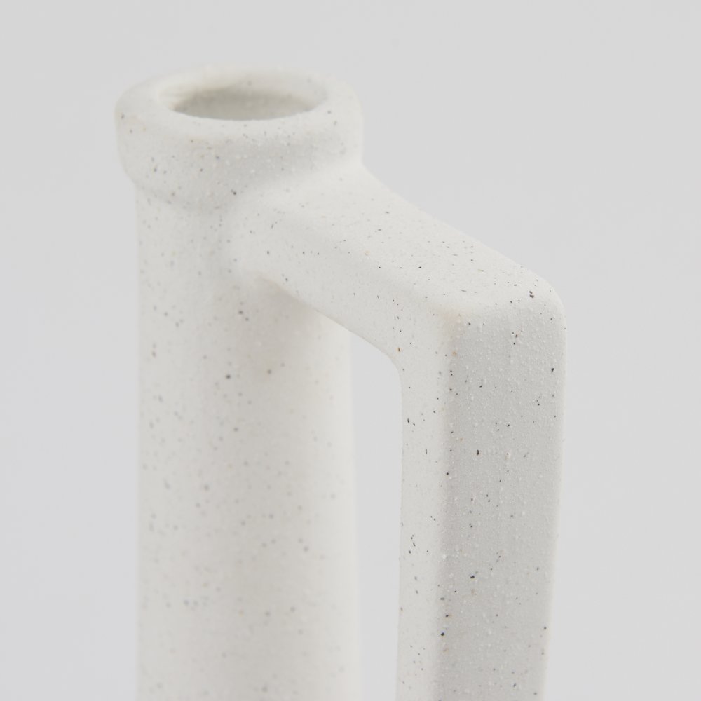 Burton 17.1H Large White Ceramic Jug Vase. Picture 6