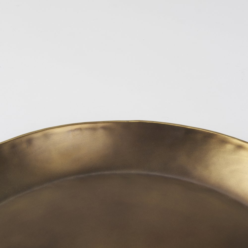 Eagan 20.0L x 20.0W x 1.8H Brass Aluminium Tray Medium. Picture 3