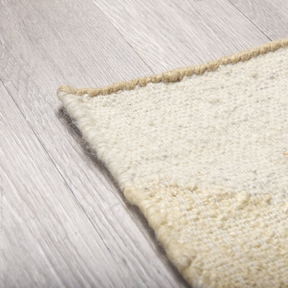Mayson 5x8 Cream Multi-Colored Honeycomb Pattern Area Rug. Picture 5