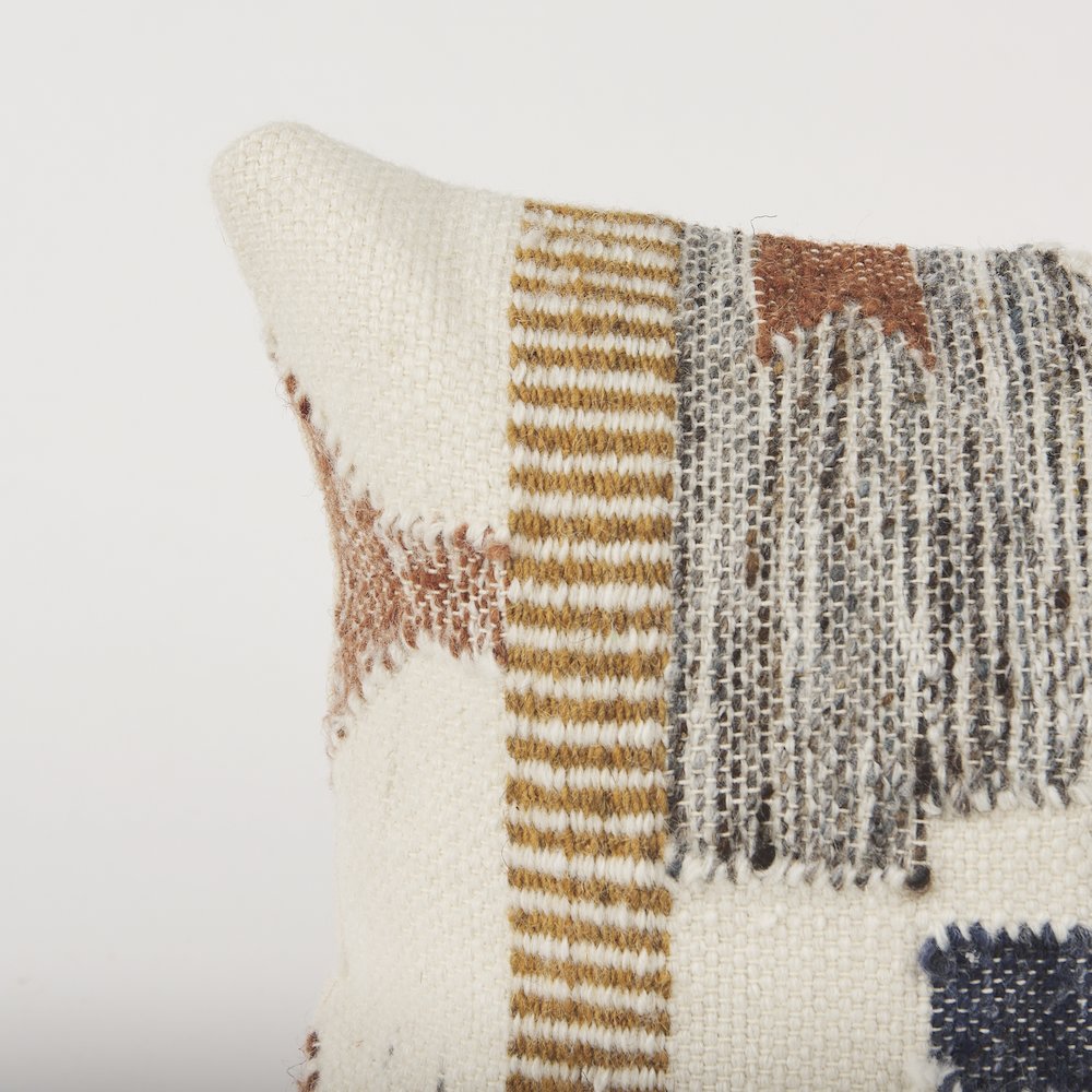 Kenzie Lumbar Pillow Cover. Picture 4