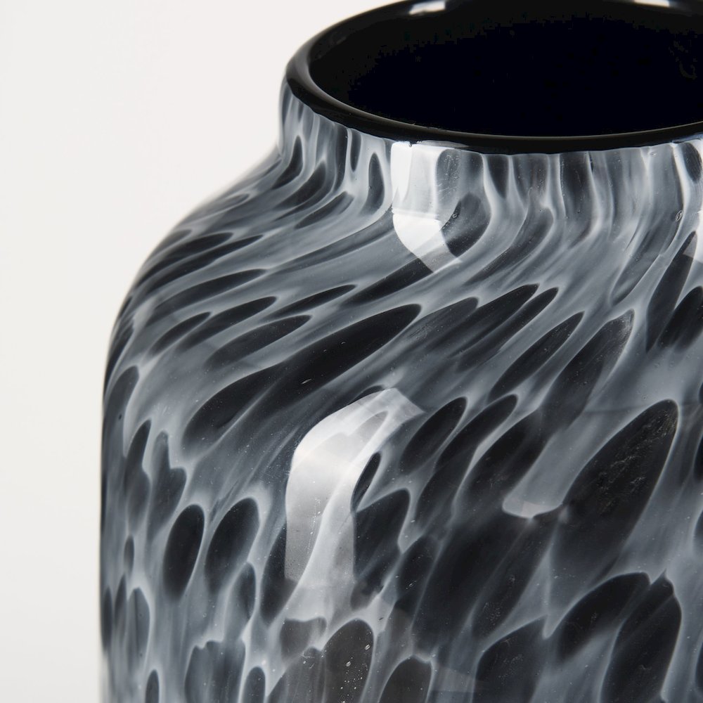 Masai Medium Black Mottled Glass Vase. Picture 6