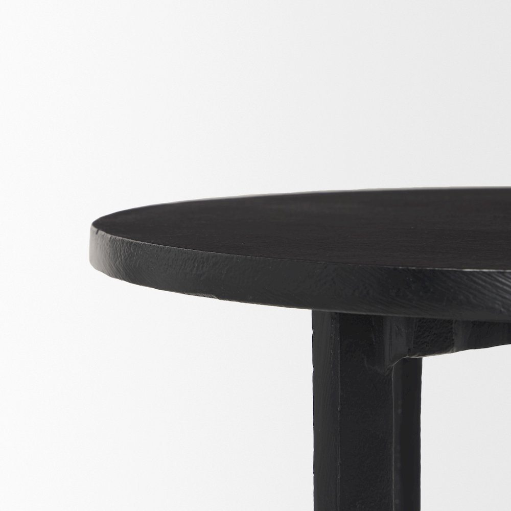 Sobi Textured Matte Black Round Metal Accent Table. Picture 4