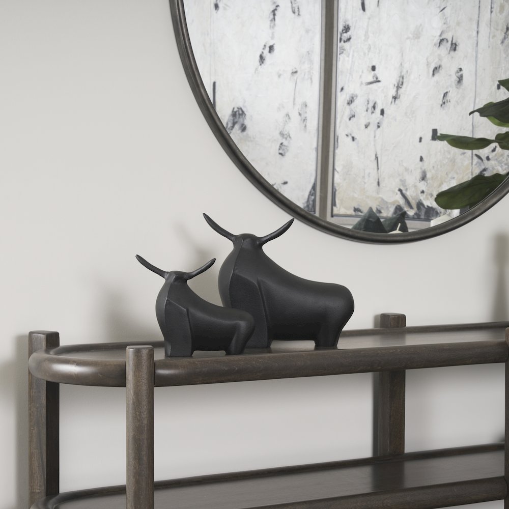 Radu Large Matte Black Metal Bull Decorative Object. Picture 8