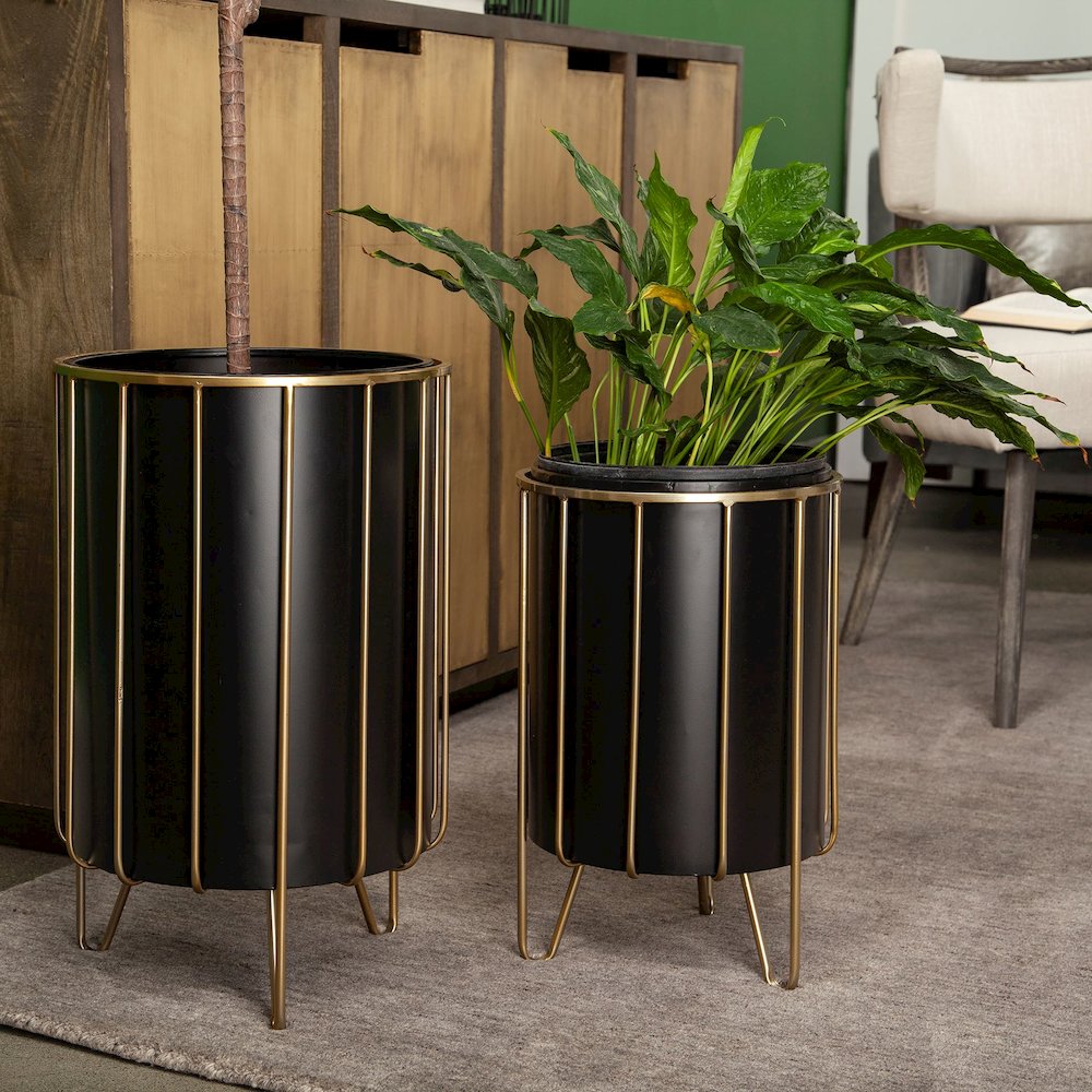 Pianta 13 x 21 Set of Two Black Metal Insert Brass Frame Plant Stands. Picture 6