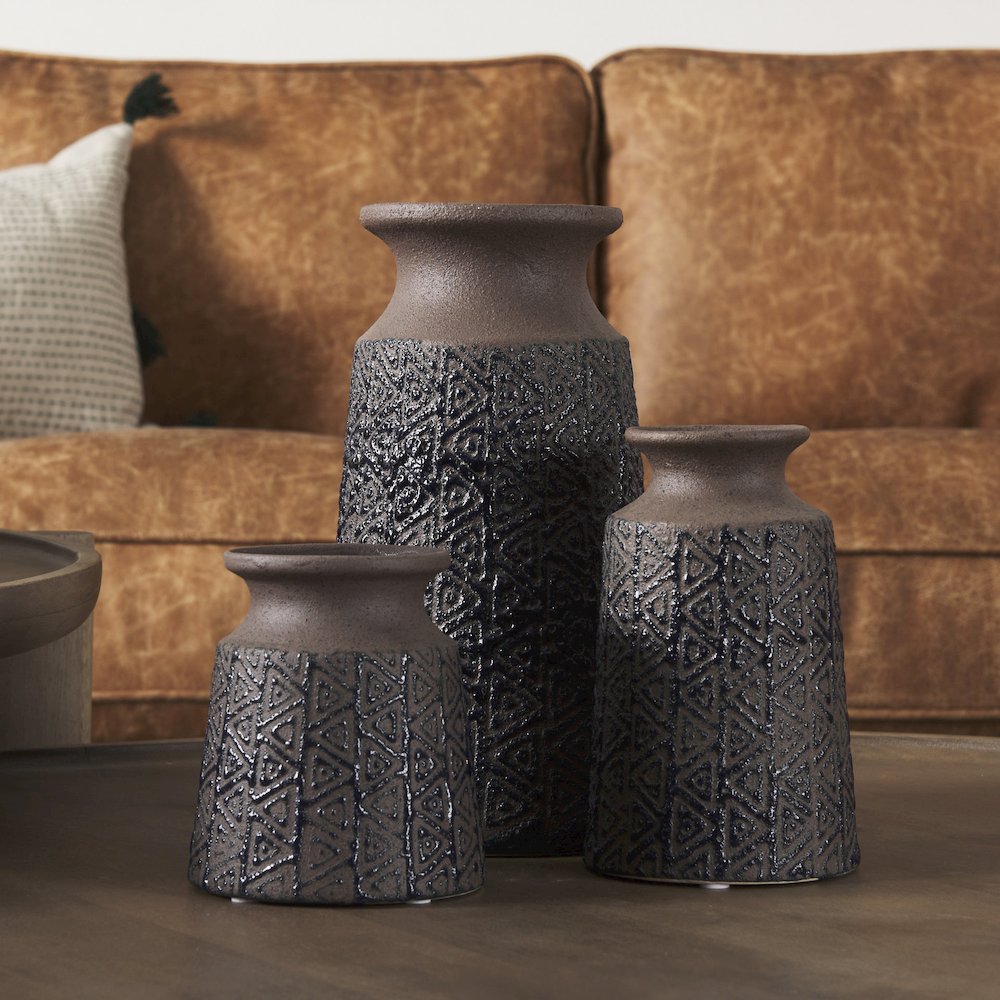 Sefina I Small Brown/Black Patterned Ceramic Vase. Picture 8