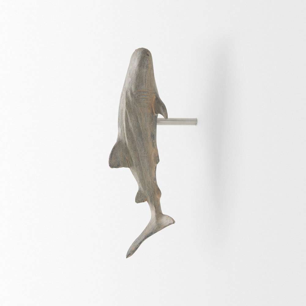 Small Whale Shark Sculpture. Picture 5