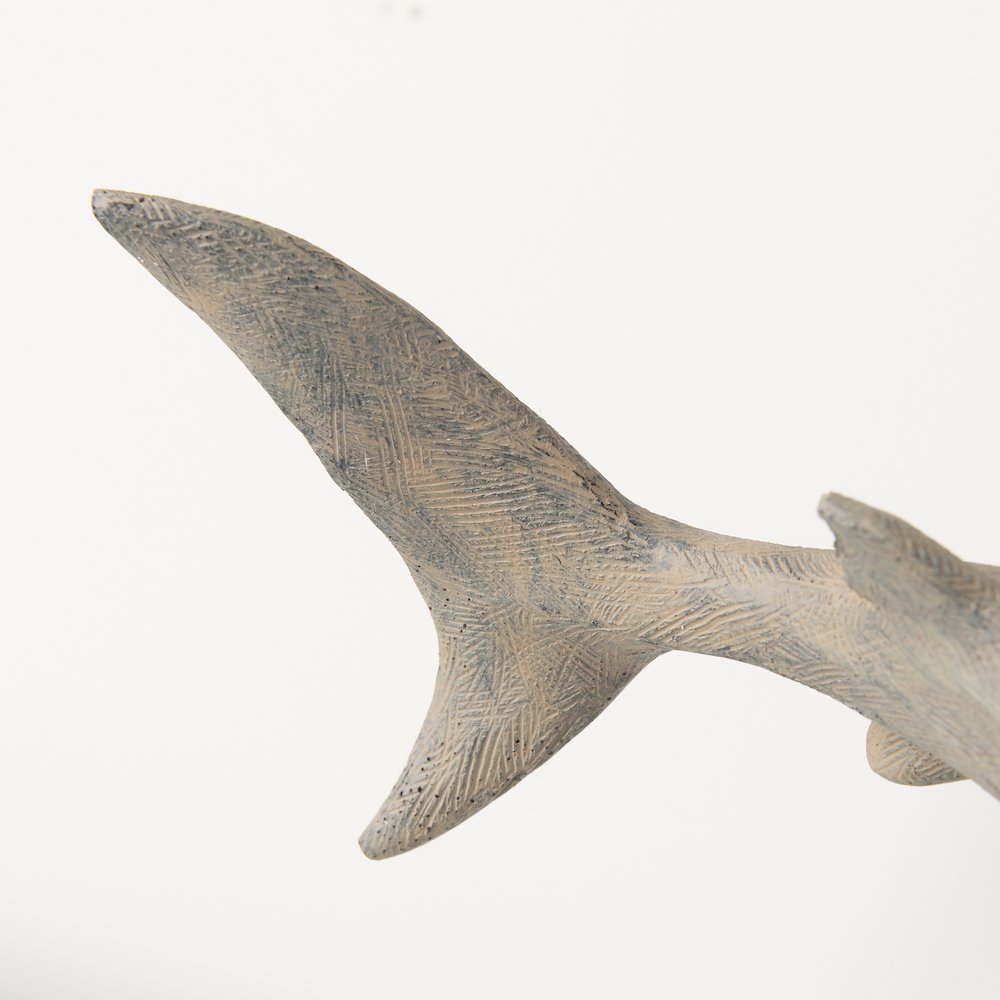 Small Whale Shark Sculpture. Picture 8