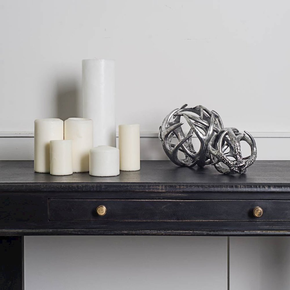 Ramus IV (Large) 7L x 7W Silver Antler Shaped Decorative Orb Ball. Picture 3