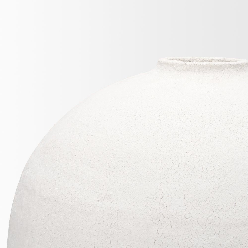 Karakum Short White Textured Ceramic Vase. Picture 7