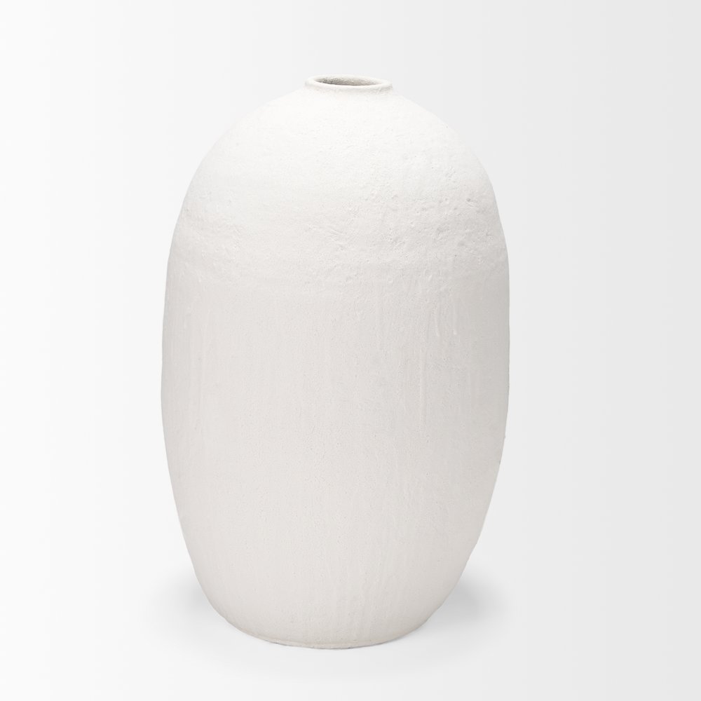 Karakum Large White Textured Ceramic Vase. Picture 5
