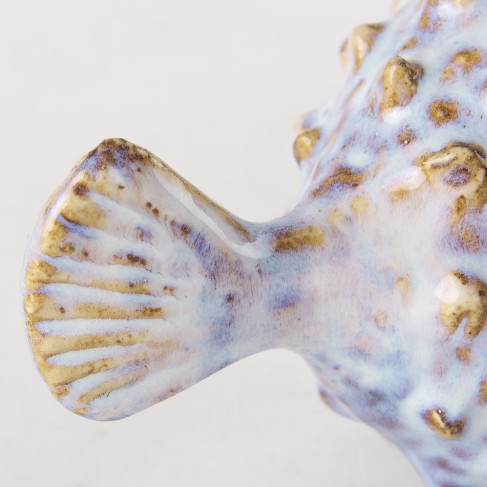 Spike (Small) 8L x 4W Off-White Ceramic Puffer Fish. Picture 2