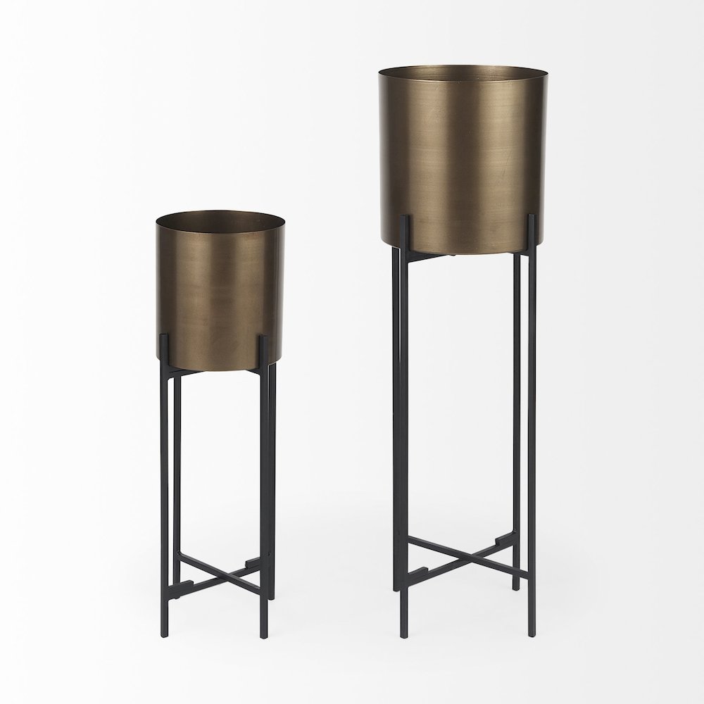 Sowerberry (Large) 11L x 11W x 33H Plant Stand. Picture 12
