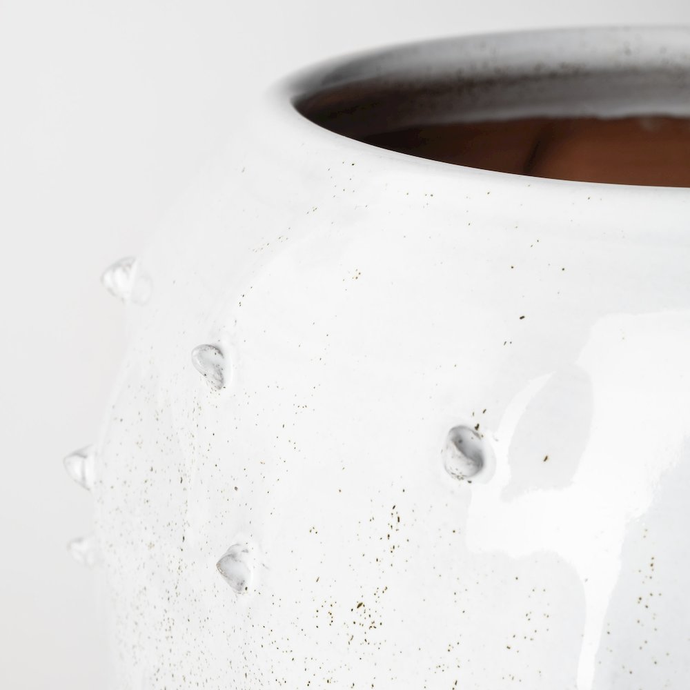 Julian Large Glossy White Ceramic Spoked Vase. Picture 9