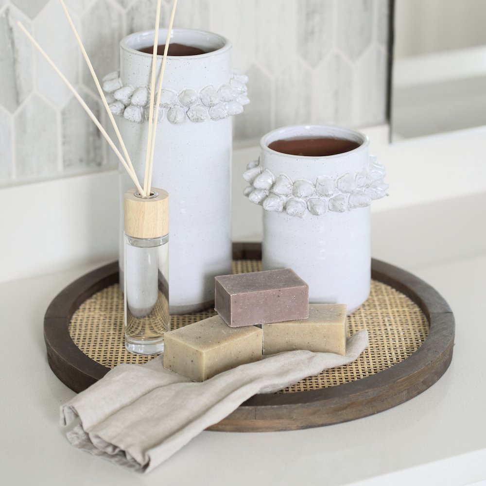 Farmhampton Small Gray Spoked Ceramic Vase. Picture 5