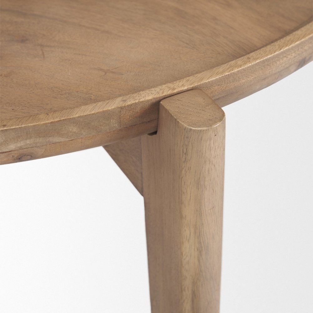 (Set Of 2) 40" & 31" Round Brown Solid Wood Nesting Coffee Tables. Picture 2