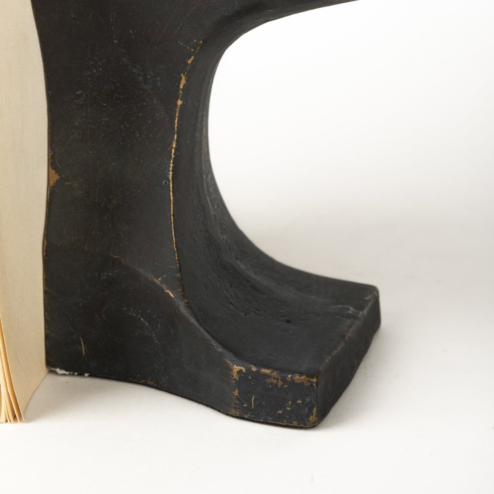 (Set Of 2) 12L X 4W Black With Gold Accents Anvil Shaped Bookends. Picture 8