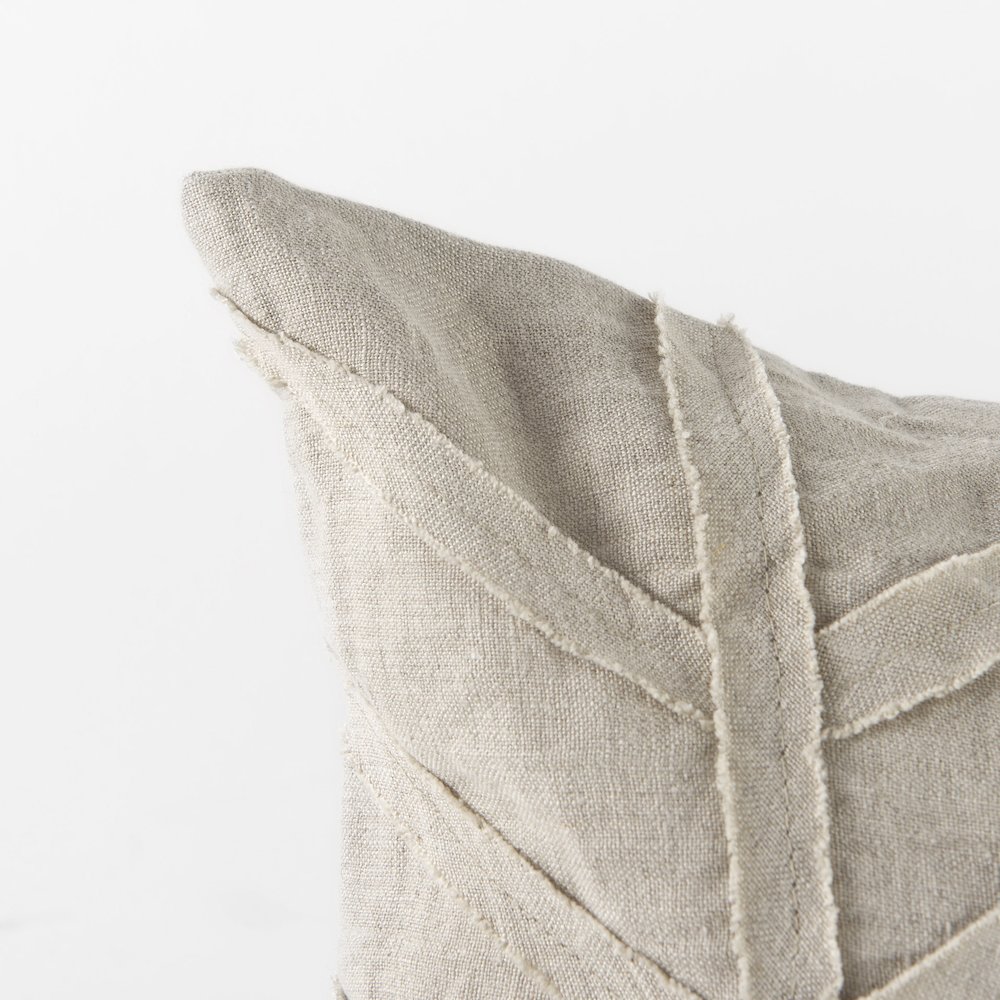 14L X 26W Beige Fabric Textured Decorative Pillow Cover. Picture 2