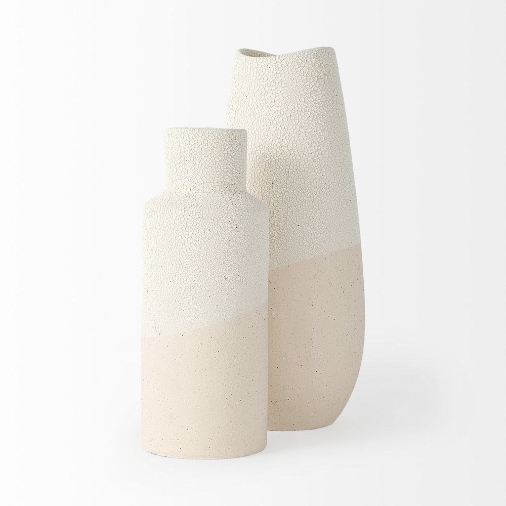 Salar 4.5L x 4.5W x 11.0H Cream Gourd Style Crackled Ceramic Vase. Picture 3