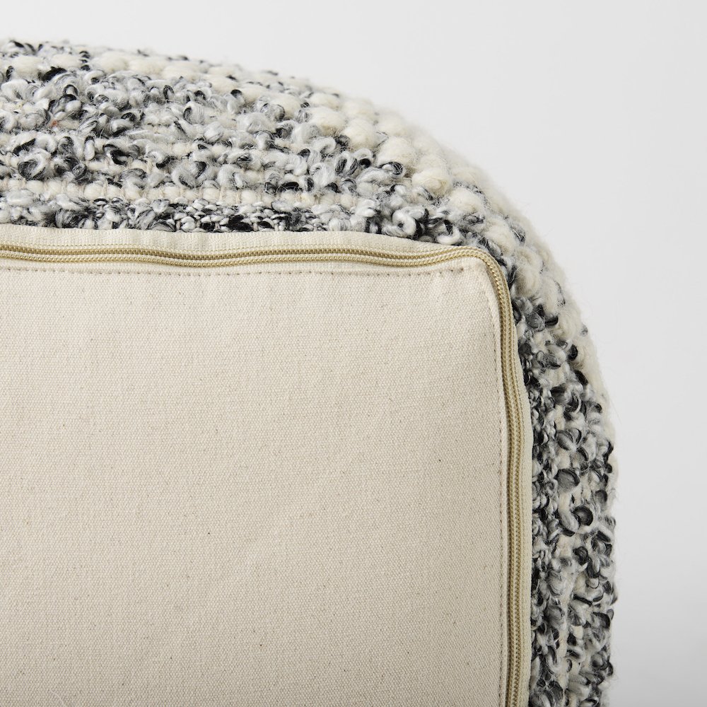 Ekiya  16.0L x 16.0W x 16.0H Black/White Yarn and Wool Patterened Pouf. Picture 3