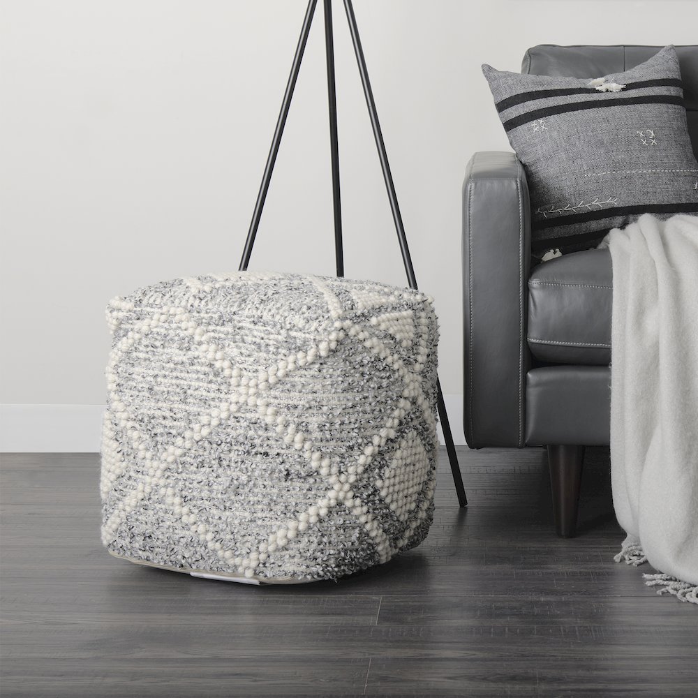 Ekiya  16.0L x 16.0W x 16.0H Black/White Yarn and Wool Patterened Pouf. Picture 5