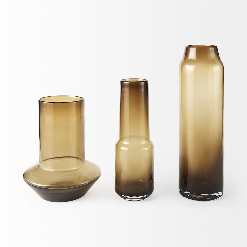 Amrita 4.8L x 4.8W x 16.0H Golden Brown Glass Vase. Picture 4