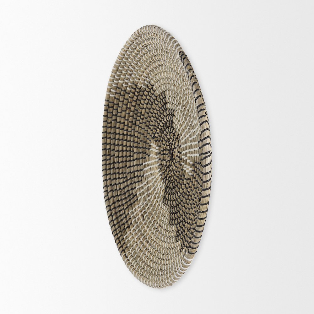 Luna 18.0L x 18.0W x 3.0H Large Light Brown Seagrass Round Wall Hanging Plate. Picture 4