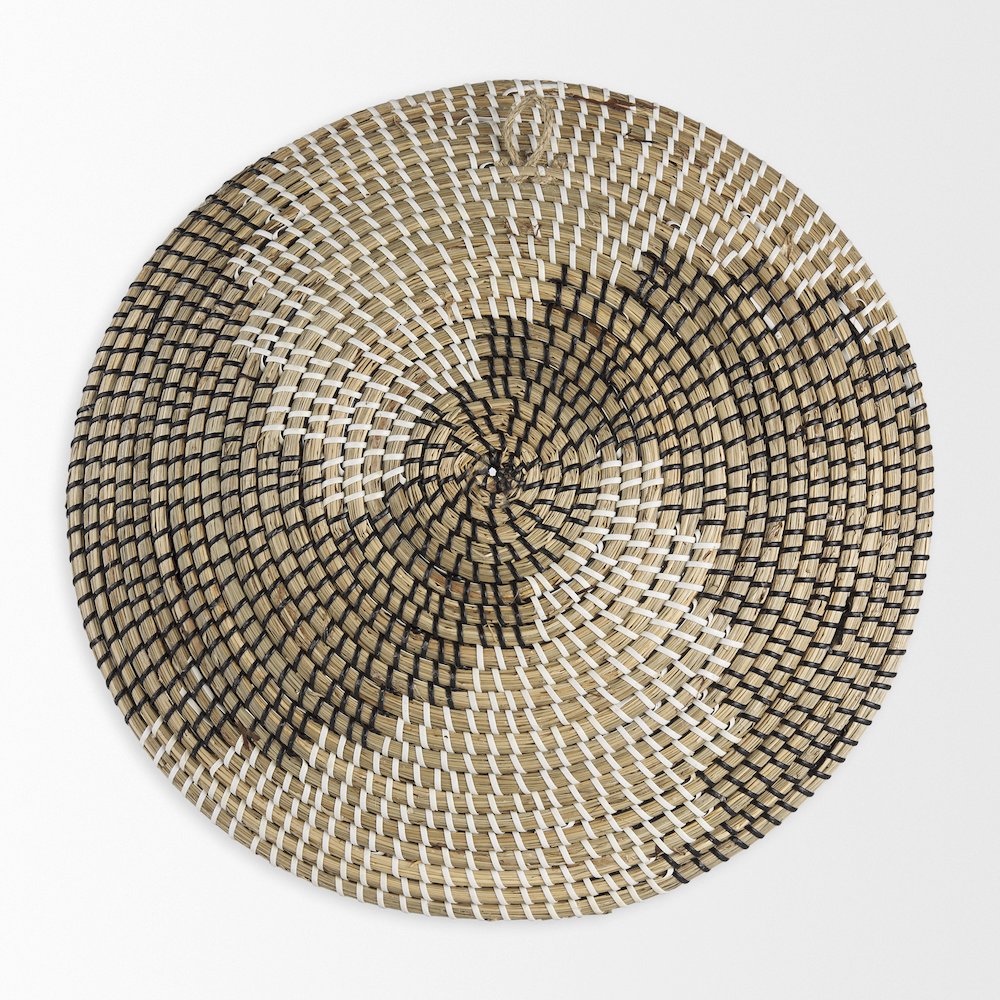 Luna 18.0L x 18.0W x 3.0H Large Light Brown Seagrass Round Wall Hanging Plate. Picture 5