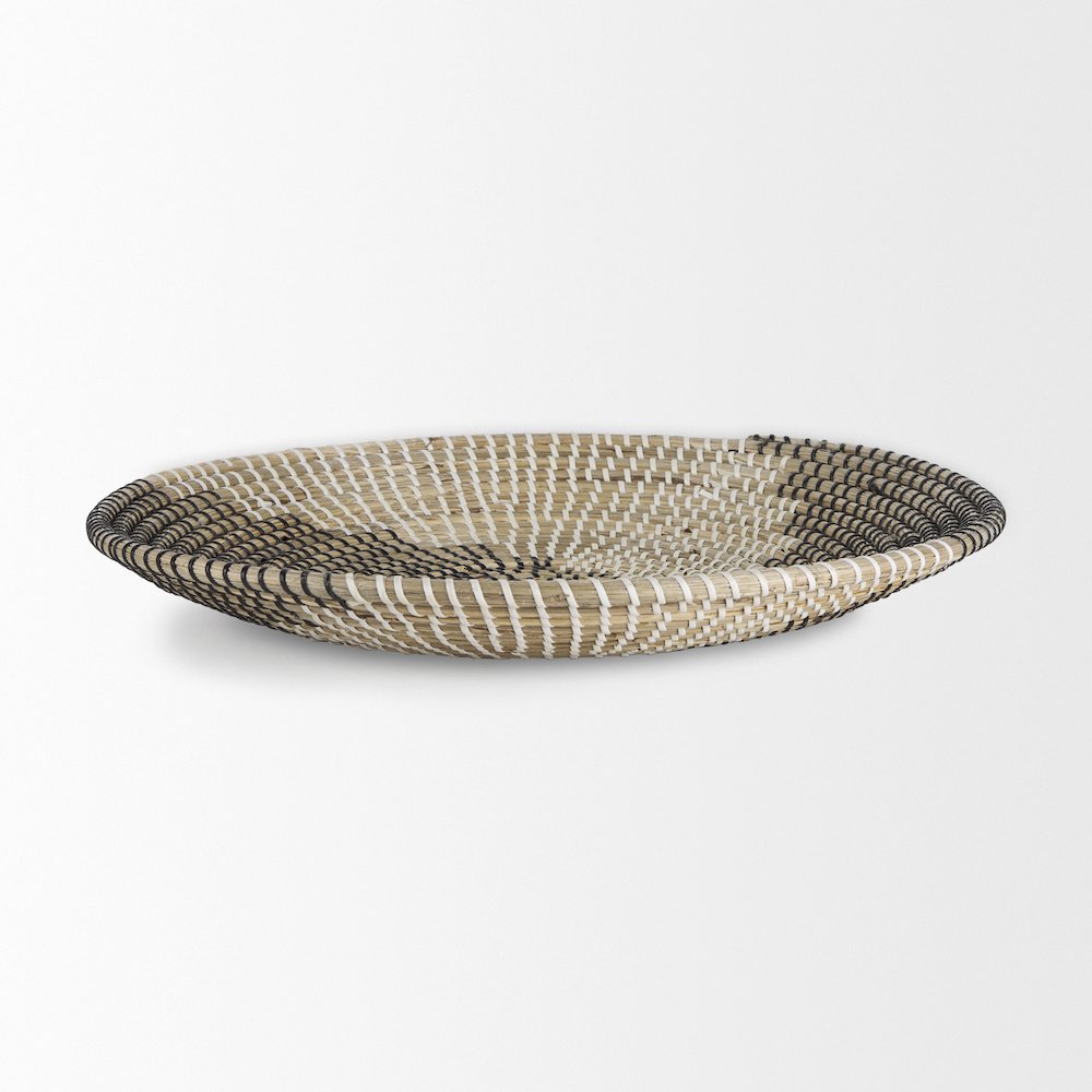 Luna 18.0L x 18.0W x 3.0H Large Light Brown Seagrass Round Wall Hanging Plate. Picture 6