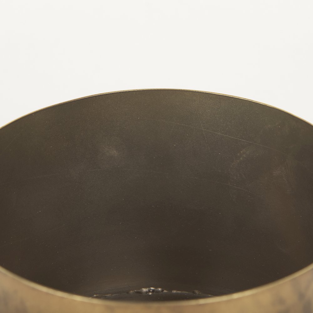Juno 6.5H Medium Gold Iron Medium Vase. Picture 9