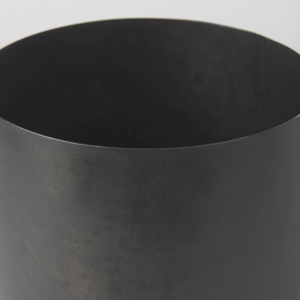Juno 8.5H Large Black Iron Vase. Picture 9