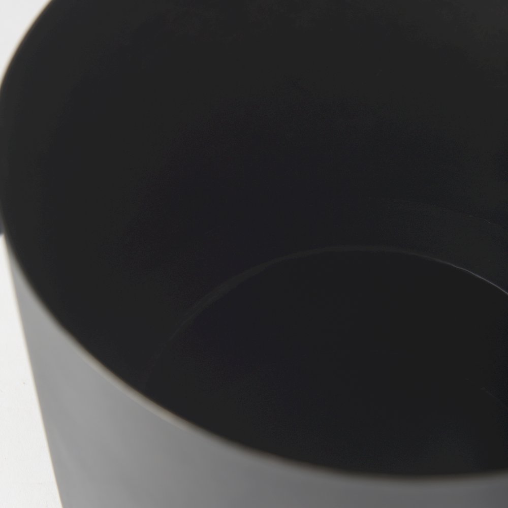 Juno 8.5H Large Black Iron Vase. Picture 10